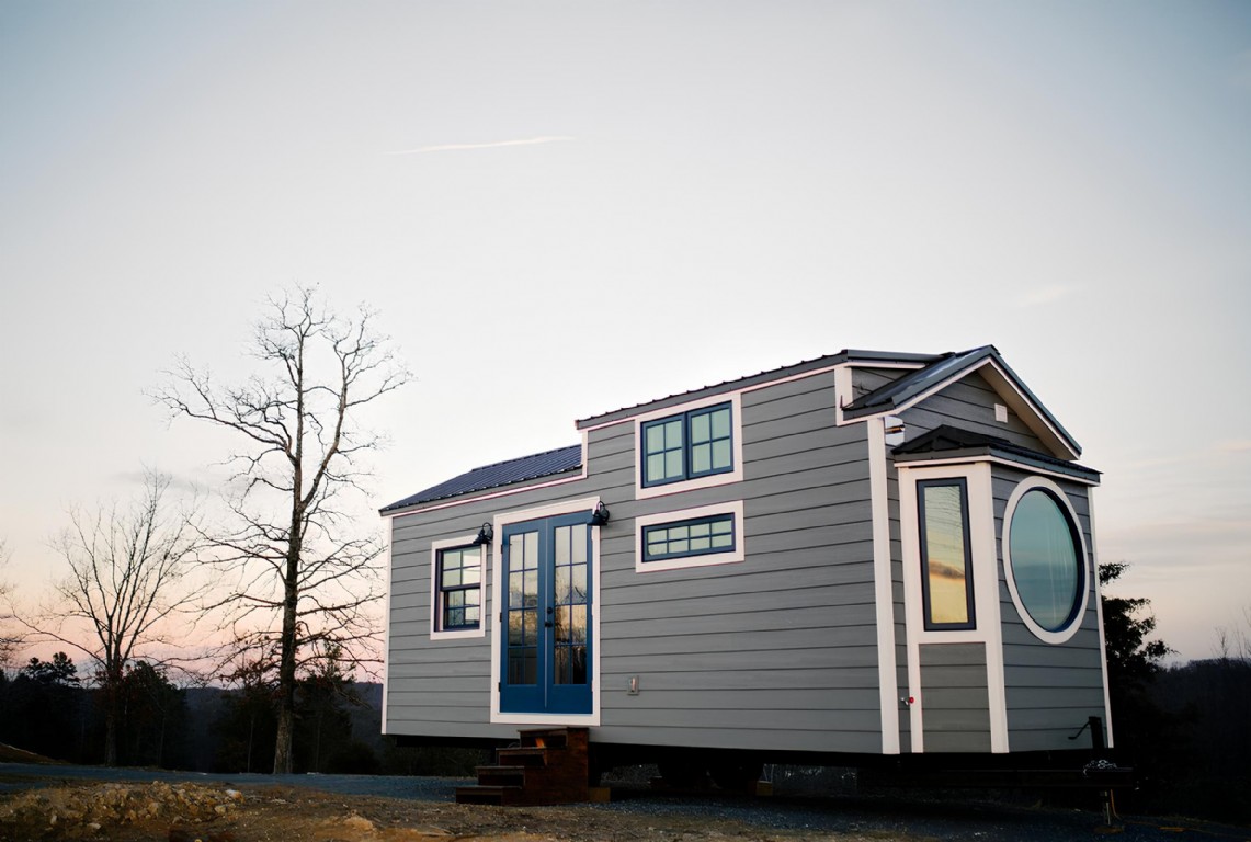 Tiny house model 4